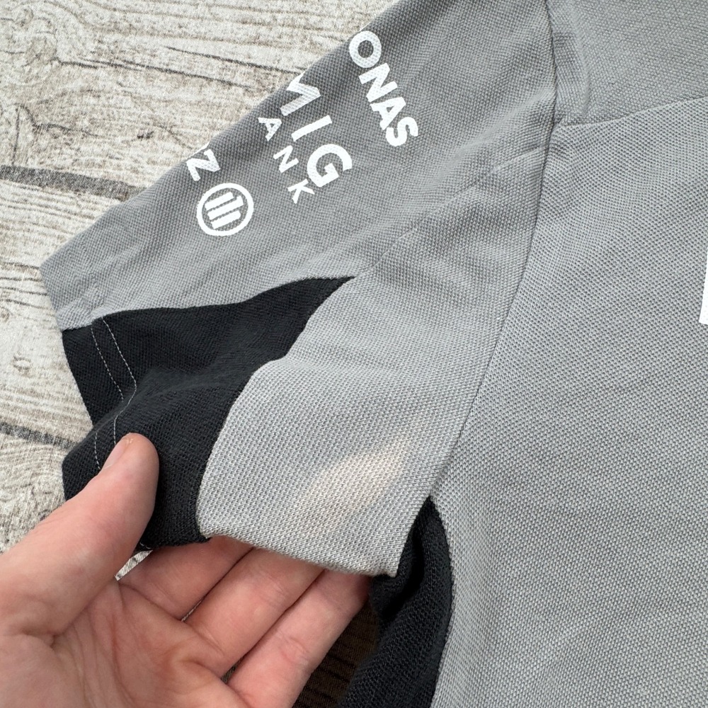 Puma Polo Shirt Men's Medium Gray Team Mercedes-Benz Petronas F1 Racing Apparel - Picture 10 of 10